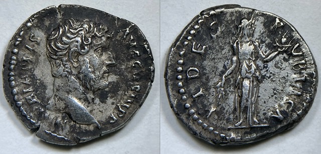 Fides publica on Hadrian's coin (Photo