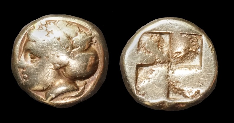 Ionia, Phokaia SOLD
Female head to left; below neck, seal swimming left. 

Quadripartite incuse square. 


Hekte, Electrum 2.48g

Circa 478-387 BCE

Bodenstedt 90. Boston 1922. SNG von Aulock 2127

Ex-Calgary coin

A nicely centered late electrum piece

SOLD to ANE October 2023 (Torex)
